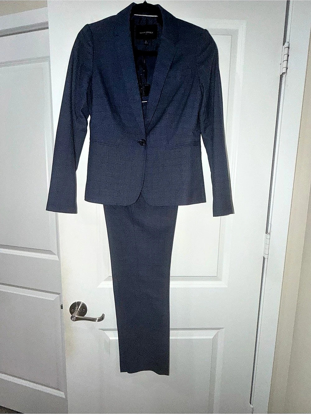 Banana Republic Blue Plaid 2-Piece Pantsuit Blazer Size 0 Pants Size 2 Ryan